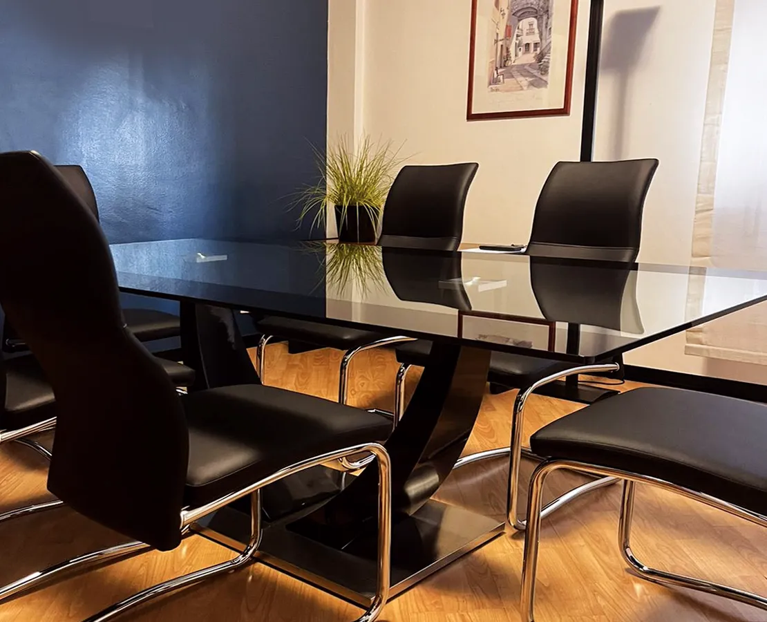 Interno dello Studio Legale Vollaro in Via dei Molini 3, Pordenone